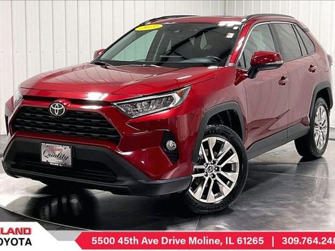 Used 2019 Toyota RAV4 XLE Premium w/ Cold Weather Package image 1