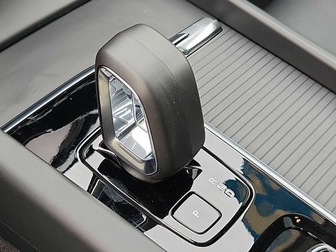 Used 2025 Volvo XC60 T8 Core w/ Protection Package Premier image 14