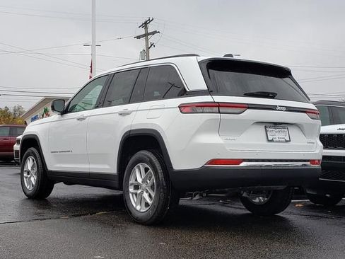 New 2025 Jeep Grand Cherokee Laredo X image 3