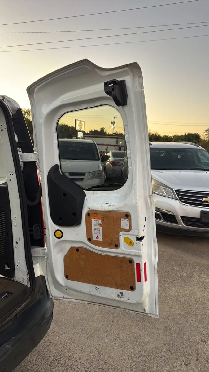 Used 2018 Ford Transit Connect XLT FWD image 19