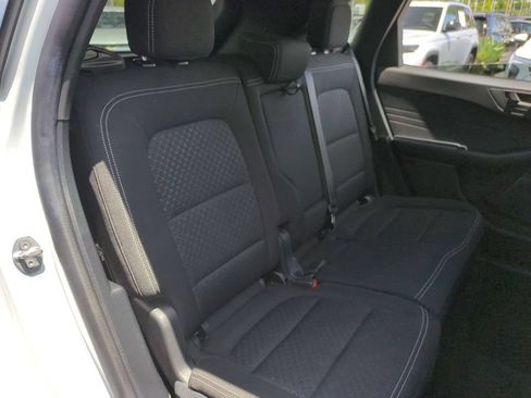 Used 2025 Ford Escape Active AWD/4WD image 29