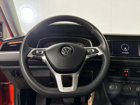 Used 2019 Volkswagen Jetta S FWD image 15