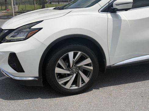 Used 2020 Nissan Murano SL w/ Moonroof Package FWD image 17