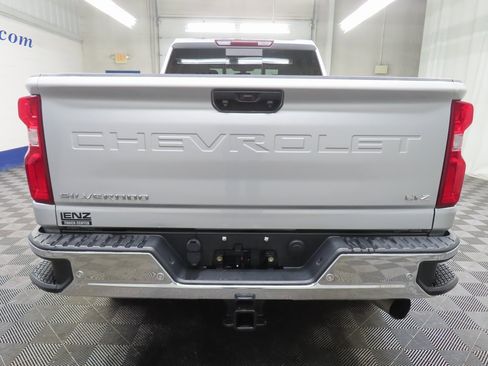 Used 2020 Chevrolet Silverado 2500 LTZ w/ LTZ Plus Package image 32
