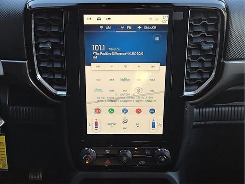 New 2025 Ford Ranger XLT w/ FX4 Off-Road Package image 10