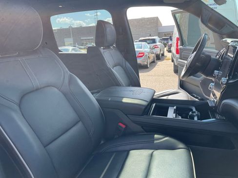 Used 2023 RAM 1500 Limited w/ Body Color Bumper Group image 17