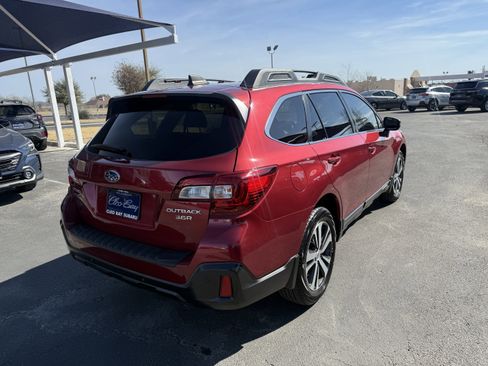 Used 2019 Subaru Outback 3.6R Limited w/ Popular Package #2 image 7