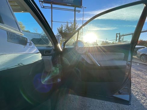 Used 2018 Subaru Forester 2.5i image 11