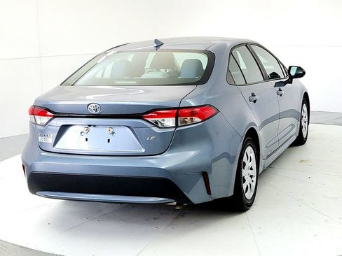 Certified 2021 Toyota Corolla LE w/ Carpet Mat Package (TMS) FWD image 5