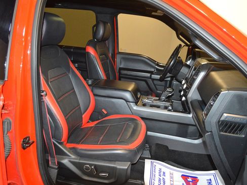 Used 2018 Ford F150 Lariat w/ Equipment Group 502A Luxury image 11