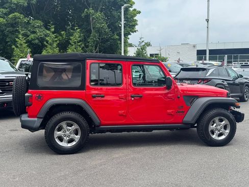 Used 2021 Jeep Wrangler Unlimited Sport AWD/4WD image 3