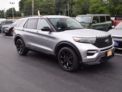 Used 2023 Ford Explorer ST-Line AWD/4WD image 1