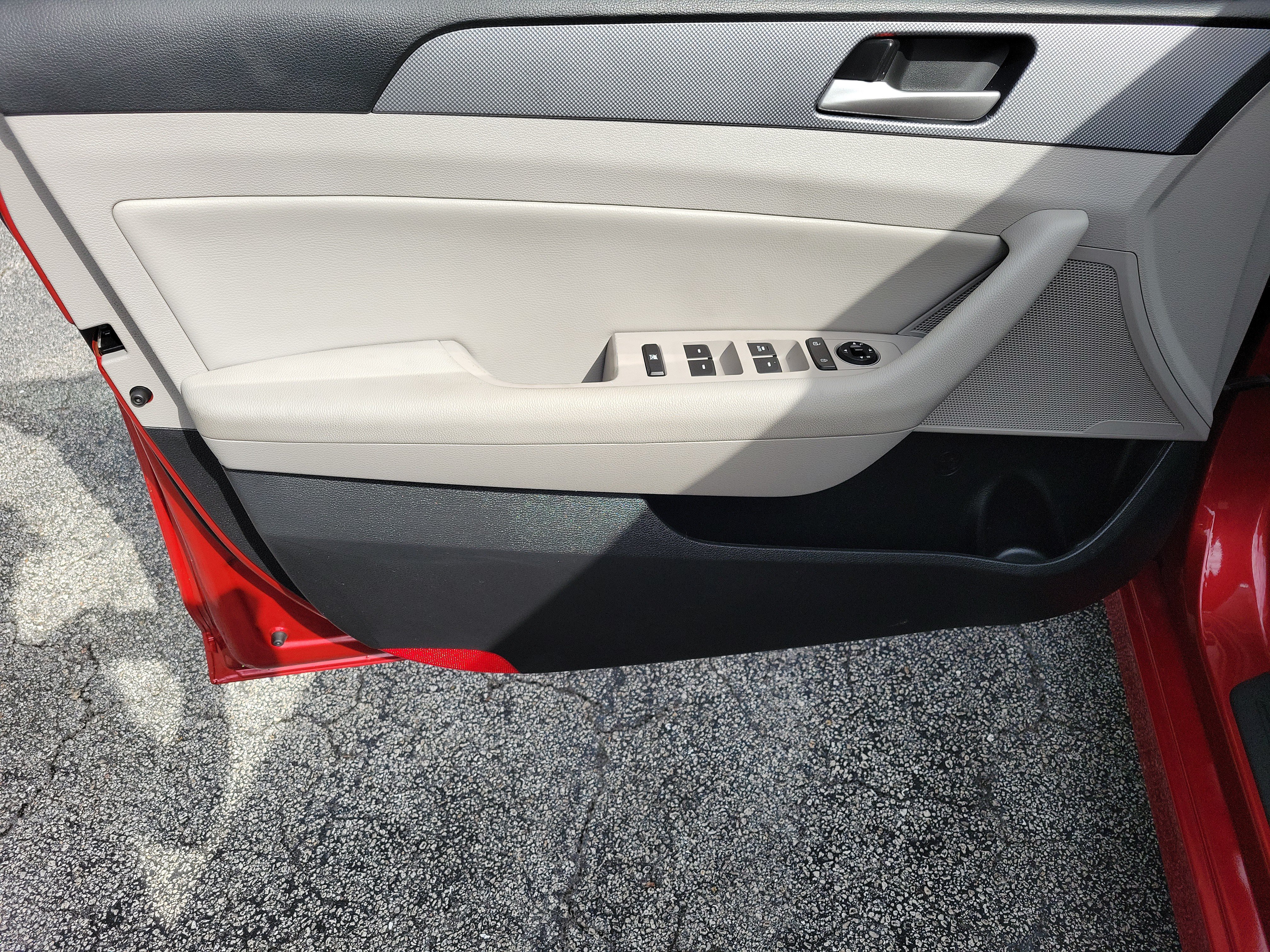 Used 2018 Hyundai Sonata SEL FWD image 22