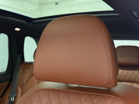 Used 2024 BMW X5 M60i AWD/4WD image 36