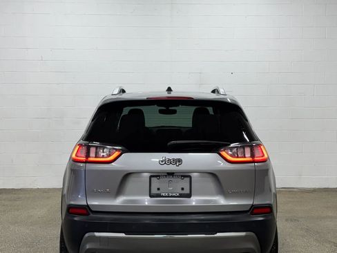 Used 2019 Jeep Cherokee Limited image 4
