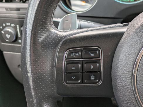 Used 2014 Dodge Challenger R/T image 20