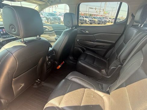 Used 2019 GMC Acadia SLT AWD/4WD image 10