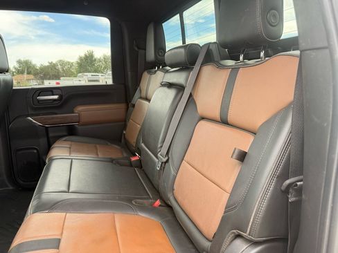 Used 2021 Chevrolet Silverado 2500 High Country w/ Z71 Off-Road Package AWD/4WD image 27