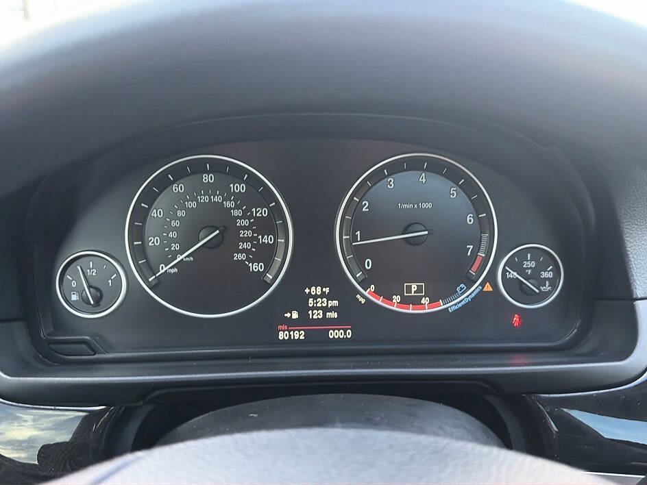 Used 2011 BMW 535i Sedan RWD image 7