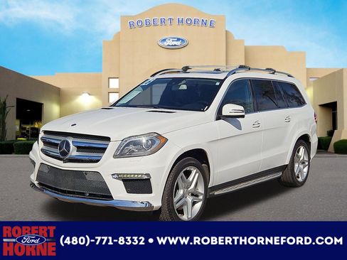 Used 2016 Mercedes-Benz GL 550 4MATIC image 1
