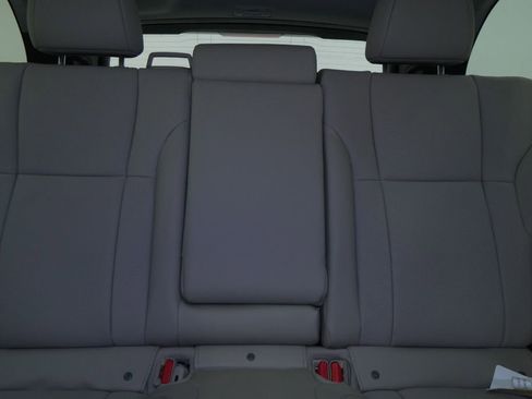 Used 2025 Subaru Outback Limited image 29