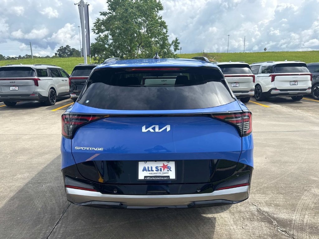 New 2026 Kia Sportage SX FWD image 7