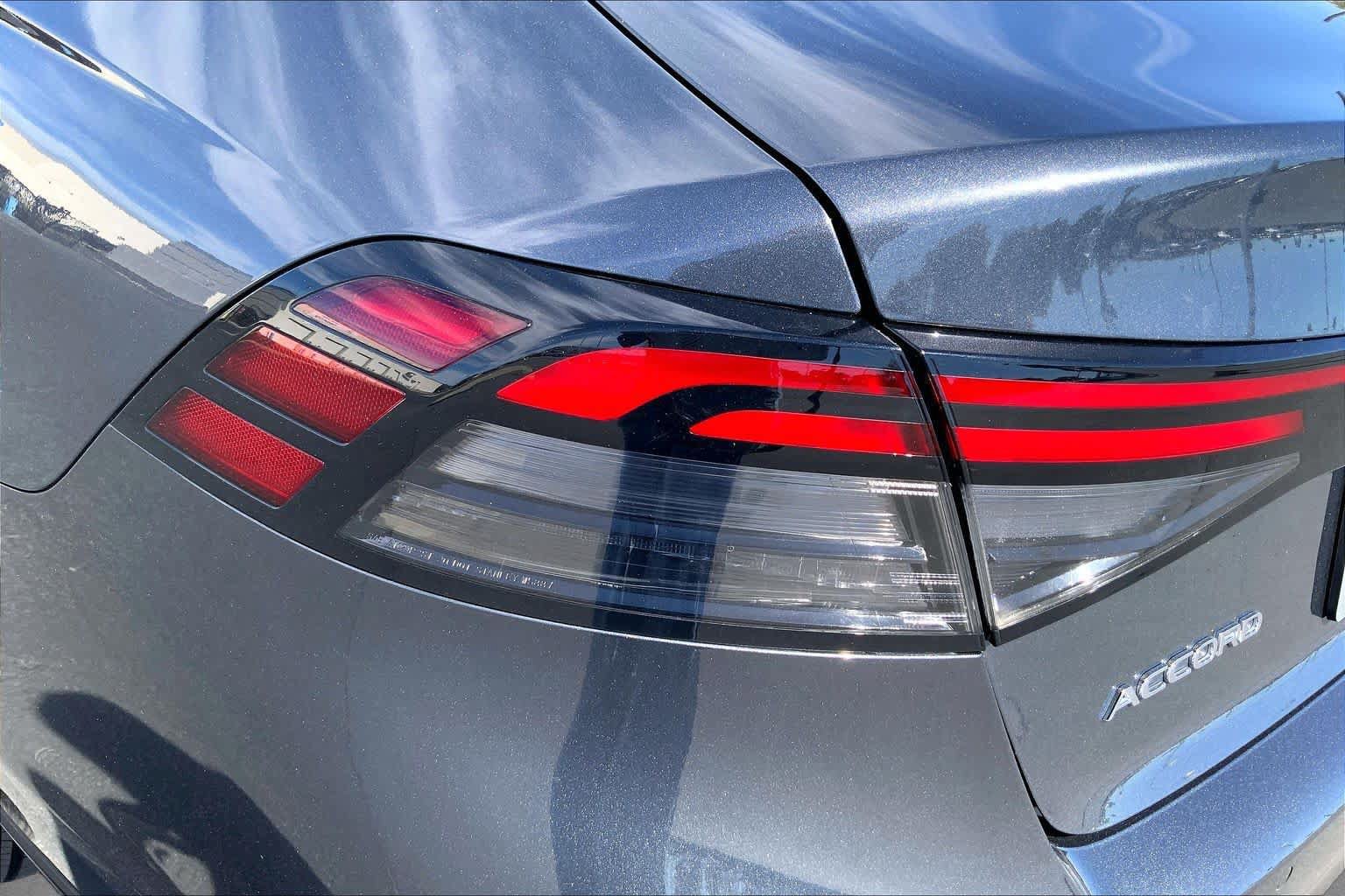 Used 2023 Honda Accord Touring image 28