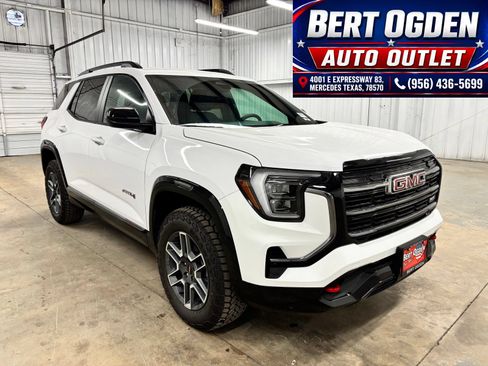 Used 2026 GMC Terrain AT4 AWD/4WD image 1