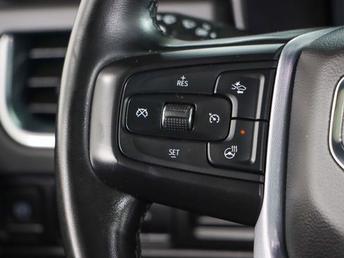 Used 2023 GMC Yukon SLT image 14