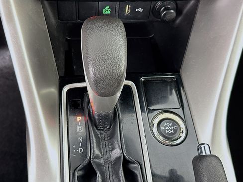 Used 2022 Mitsubishi Eclipse Cross ES AWD/4WD image 18