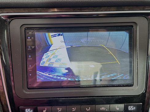 Used 2014 Volkswagen Passat TDI SEL Premium image 13