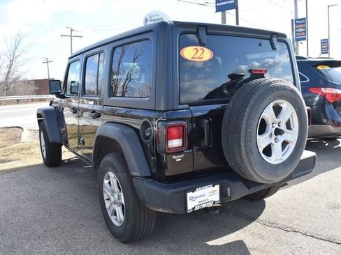 Used 2022 Jeep Wrangler Unlimited Sport image 5