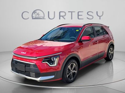 Used 2024 Kia Niro LX