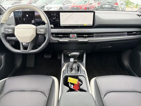 New 2026 Kia K4 EX FWD image 9