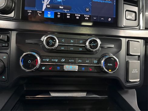 Used 2024 Ford F250 Lariat w/ Lariat Ultimate Package image 28