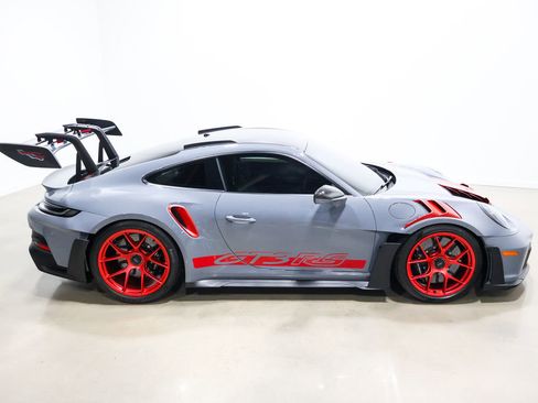 Used 2025 Porsche 911 GT3 RS w/ Weissach Package RWD image 54