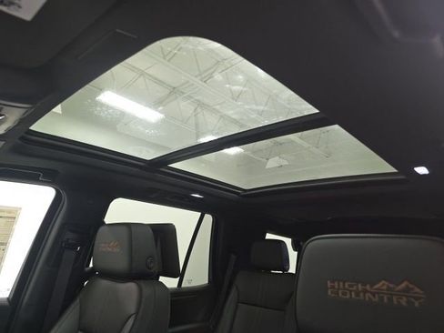 New 2026 Chevrolet Tahoe High Country image 21