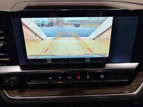 New 2026 Chevrolet Silverado 1500 LT image 38