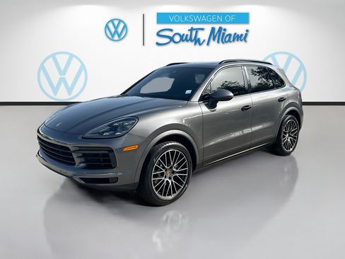 Used 2020 Porsche Cayenne AWD/4WD image 3