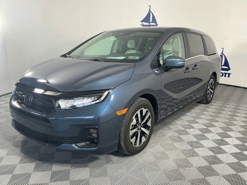 Used 2026 Honda Odyssey EX-L image 3