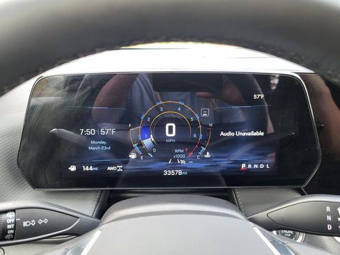 Used 2025 Chevrolet Equinox LT w/ Convenience Package II image 23