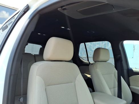 Certified 2023 Chevrolet Traverse LS w/ LPO, Floor Liner Package AWD/4WD image 22