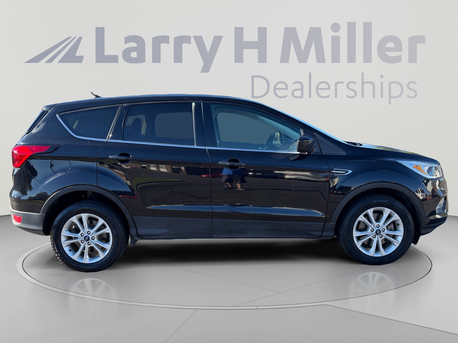 Used 2019 Ford Escape SE AWD/4WD image 6