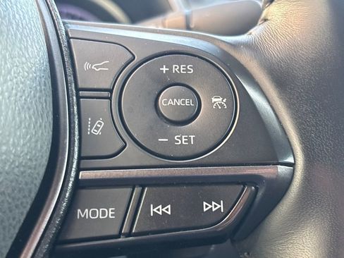 Used 2023 Toyota Camry SE w/ Cold Weather Package image 22