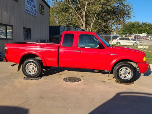 Used 2003 Ford Ranger XL image 2