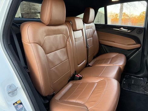 Used 2019 Mercedes-Benz GLE 43 AMG GLE 43 AMG image 41