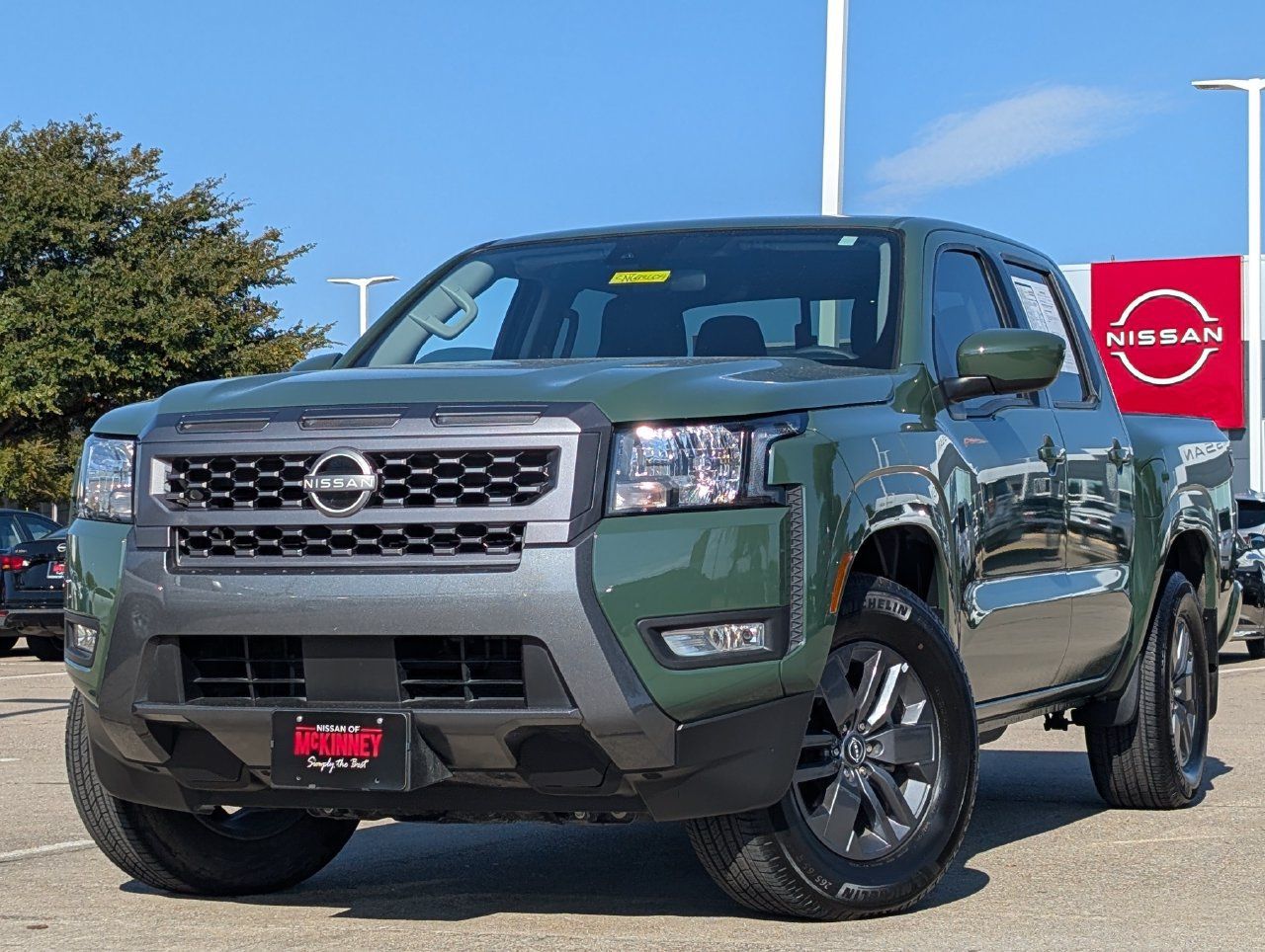 Certified 2025 Nissan Frontier SV w/ SV Convenience Package RWD image 2