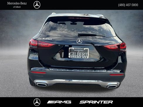 Used 2023 Mercedes-Benz GLA 250 w/ Premium Package image 4