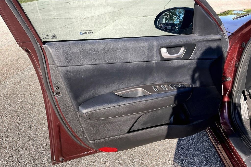 Used 2019 Kia Optima LX w/ LX Premium Package FWD image 23