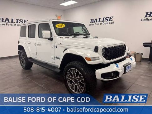 Used 2024 Jeep Wrangler High Altitude AWD/4WD image 1
